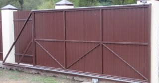 Купить откатные ворота из профнастила Кирово-Чепецк, цена от 1744 руб.